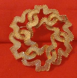 Trifari Vintage Brooch